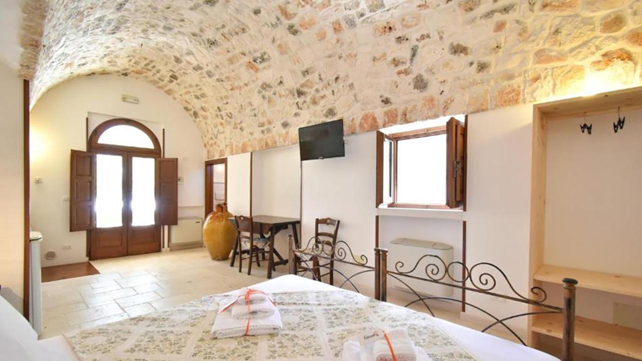 Borgo Miceli Da Giovanni Locorotondo Exterior foto